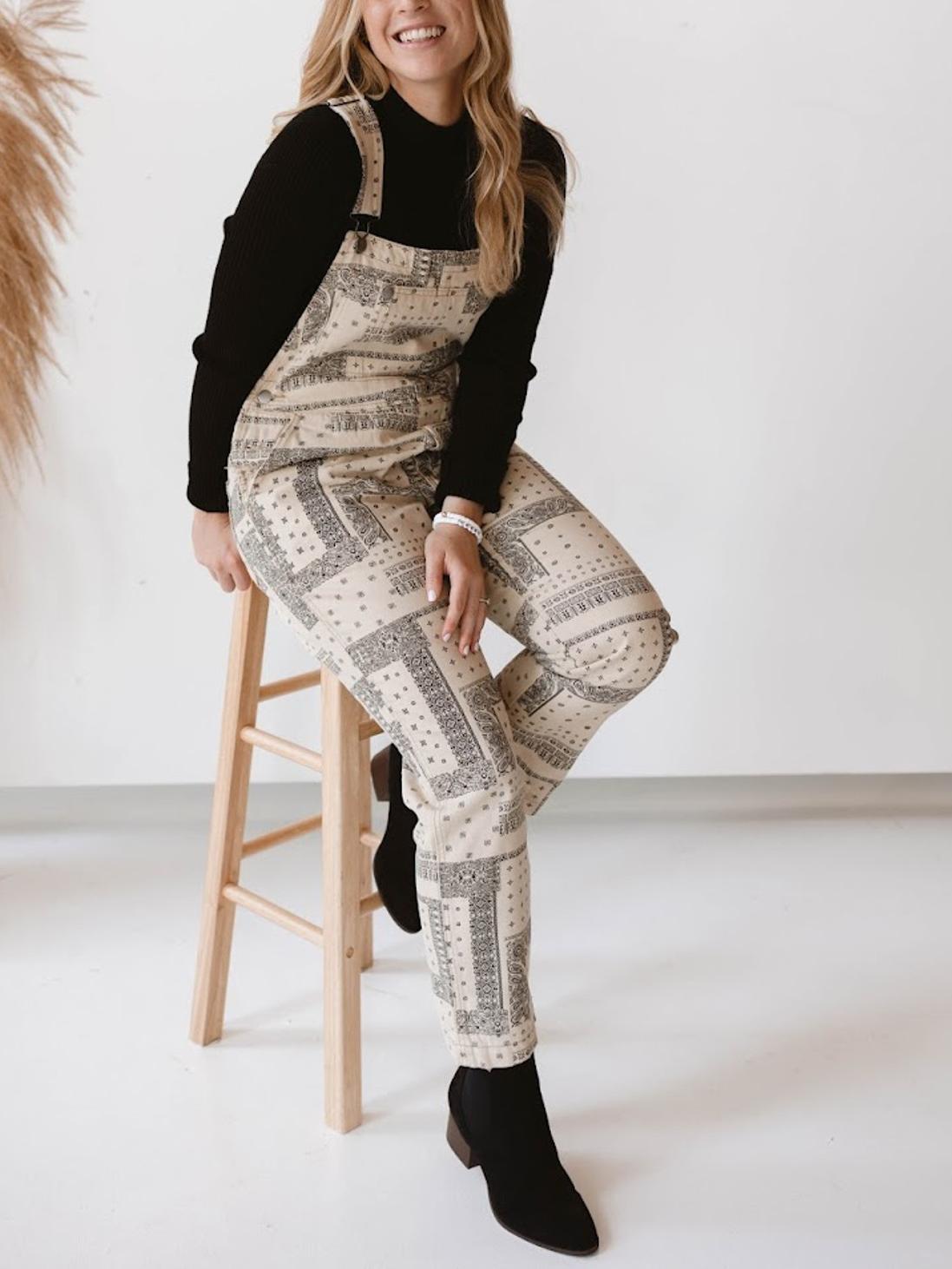 ✨Women's Newspaper Simulation Overalls